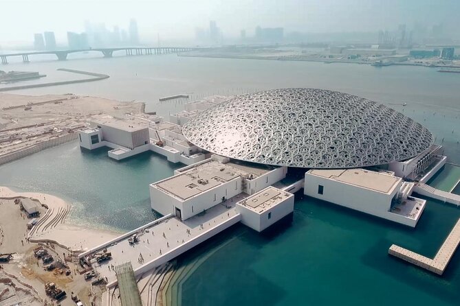 Abu Dhabi City Tour from Dubai: Qasr Al Watan, Emirates Palace, Mosque - The dates market and Miraj Museum