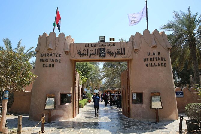 Abu Dhabi City Tour from Dubai: Qasr Al Watan, Emirates Palace, Mosque - Marina Mall gives you a practical lunch break