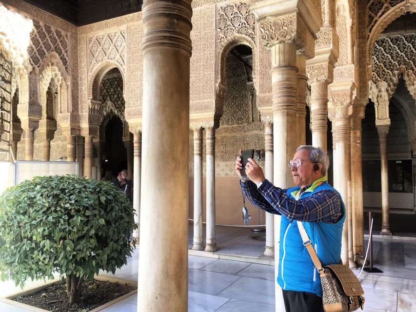 Alhambra and Nasrid Palaces and Local Food Experience - Starting beside the Alhambra at 9:45 AM