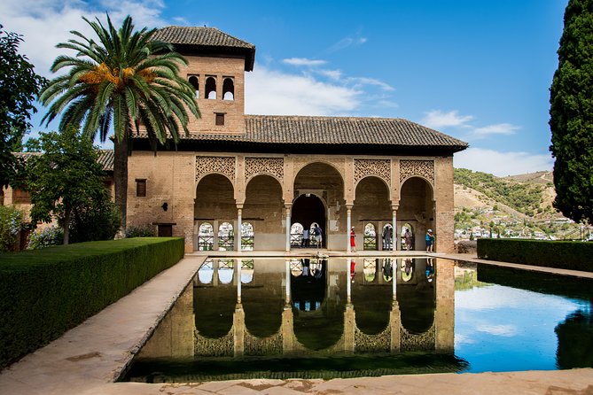 Alhambra and Nasrid Palaces Ticket with Audioguide - The timetable problem you should take seriously