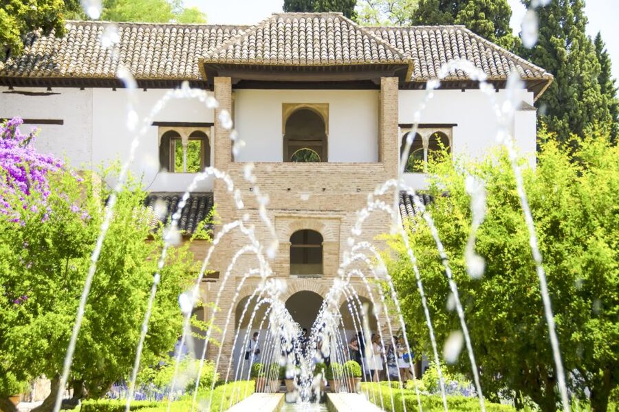 Alhambra, Nasrid Palaces and Albaicin Tour - The Nasrid Palaces deserve your full attention