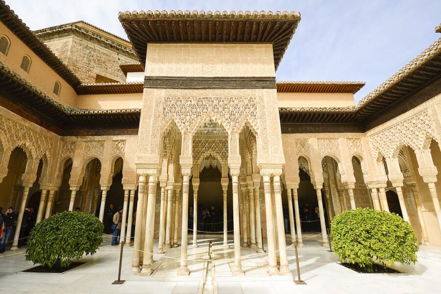 Alhambra, Nasrid Palaces, and Generalife 3-Hour Guided Tour - Quick points before you book