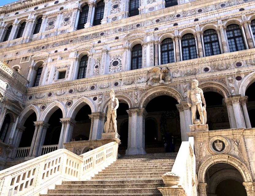 All-Inclusive Tour: Doge Palace, St Mark's Basilica & Square - Starting behind the Correr Museum