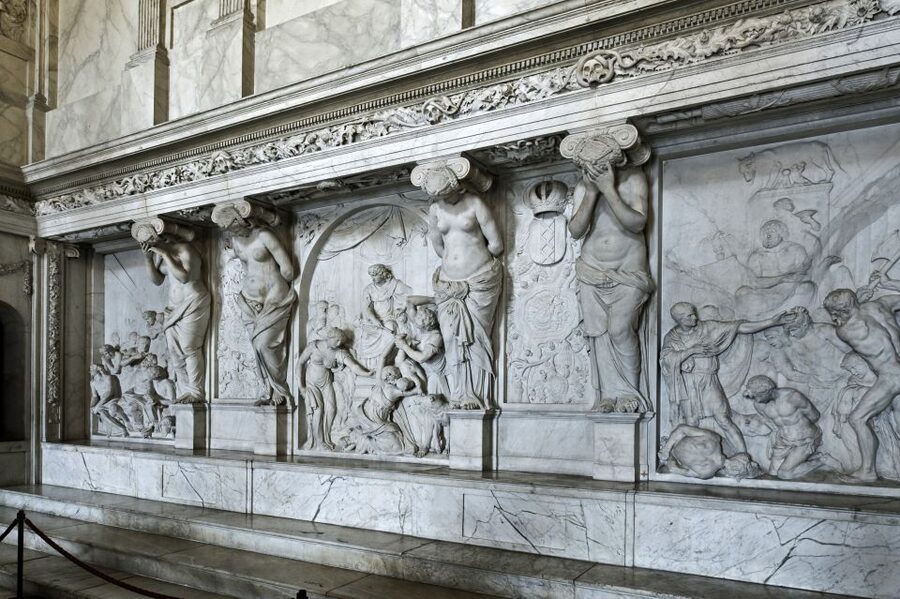 Amsterdam: Royal Palace Entry Ticket + Audio guide - Key points at a glance