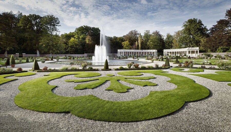 Apeldoorn: Het Loo Palace Entry Ticket - The roof where Queen Mary drank tea