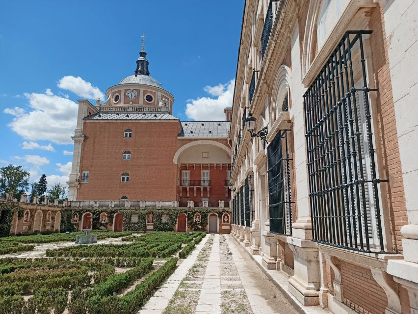 Aranjuez: Royal Palace Guided Tour - Why the Aranjuez palace tour is worth your time