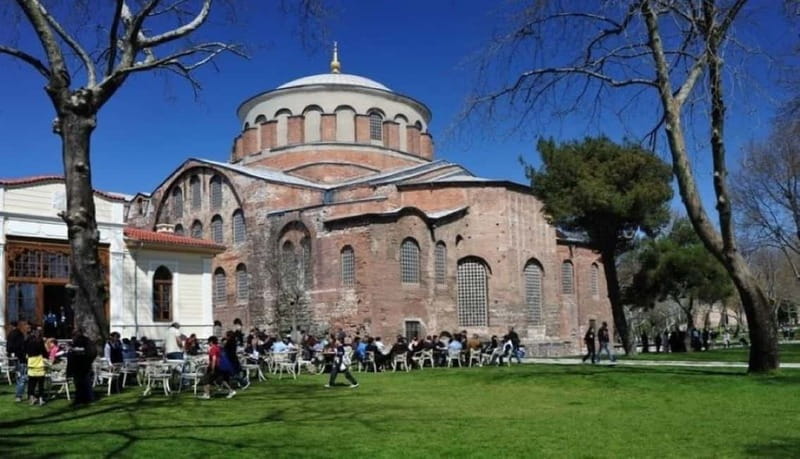 Asia Continent & Topkapı Palace & Harem. Guided, Small group - From Sultanahmet to Asia across the Bosphorus