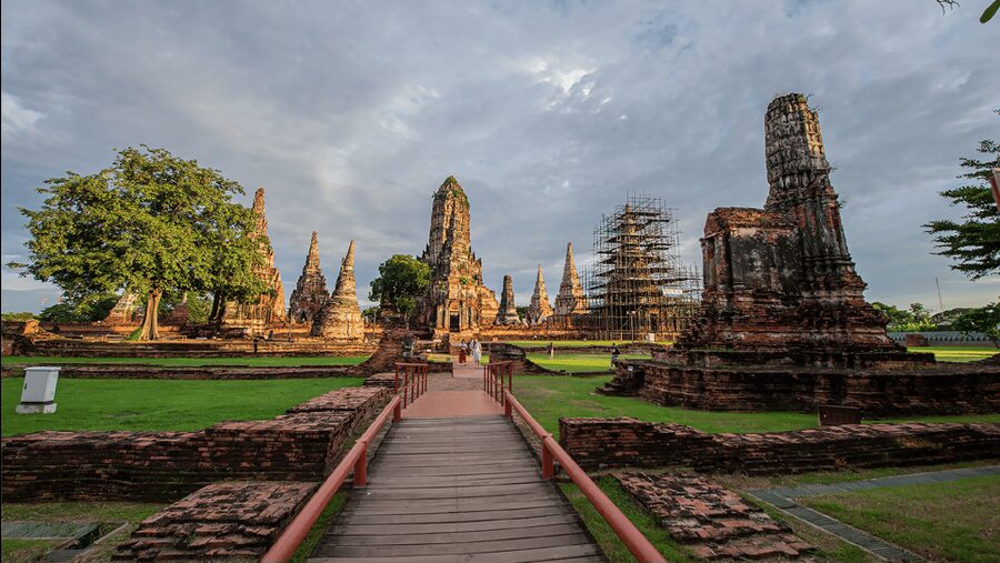 Ayutthaya One Day: Famous Temples & Bang Pa-In Palace Tour - Booking advice and final verdict