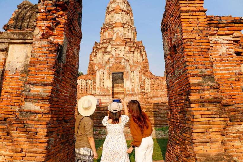 Ayutthaya One Day: Famous Temples & Bang Pa-In Palace Tour - From Bangkok to the royal grounds of Bang Pa-In