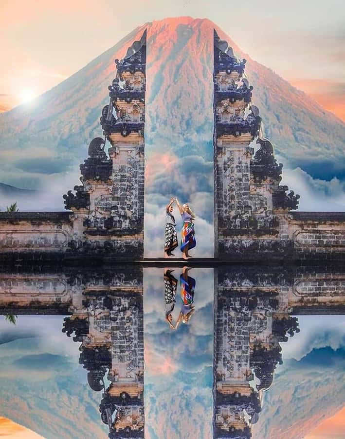 Bali: Trip to Tirta Gangga Palace and Tukad Cepung Waterfall - Tukad Cepung Waterfall inside the cave