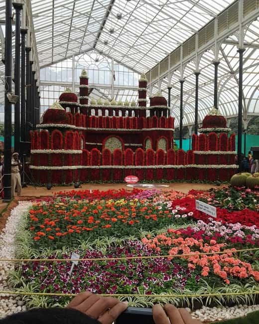 Bangalore City Tour: Lalbagh, Tipu Palace & Bull Temple - How the private car changes the experience
