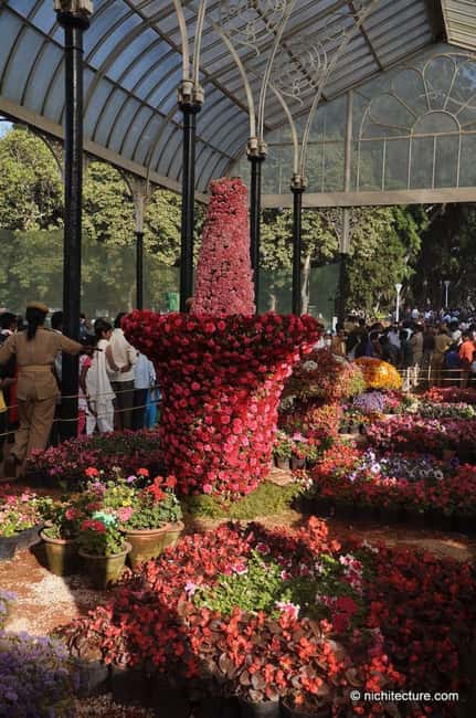 Bangalore City Tour: Walking, Palace & Temples - Cubbon Park, Lalbagh, and changing routes