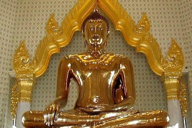 Bangkok City Highlights Tour: Grand Palace & Three Iconic Temples - Wat Arun adds the river view