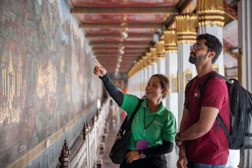 Bangkok: Grand Palace and Wat Phra Kaew Guided Walking Tour - What the two-hour route feels like