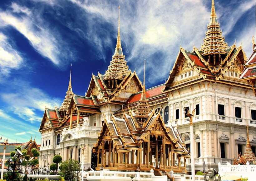 Bangkok: Grand Palace & Emerald Buddha Entry with Audioguide - Queen Sirikit Museum of Textile