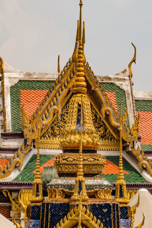 Bangkok: Grand Palace Skip-the-Line Entry Ticket - Wat Phra Kaew and the Emerald Buddha