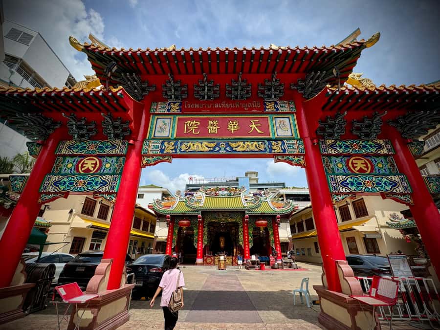 Bangkok: Grand Palace, Wat Pho and Chinatown Walking Tour - FAQ