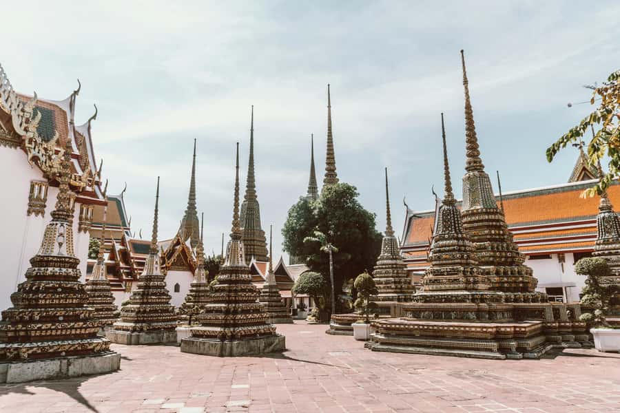 Bangkok: Grand Palace, Wat Pho and Wat Arun - Who should book this Bangkok tour?