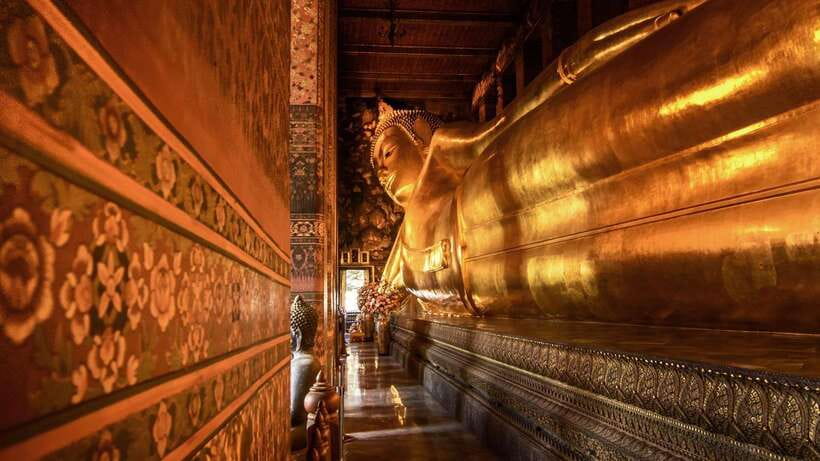 Bangkok: Grand Palace, Wat Pho, and Wat Arun Guided Tour - Wat Pho and the 46-meter Reclining Buddha