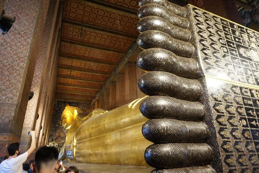 Bangkok: Grand Palace, Wat Pho & Long Tail Boat Tour - Meeting at Tha Chang beside the Grand Palace
