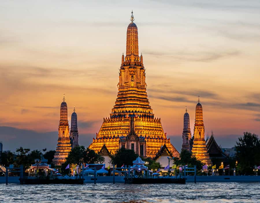 Bangkok: Highlights Tour wth Grand Palace & Must See Temples - Chinatown, Wat Mangkon, and the Flower Market
