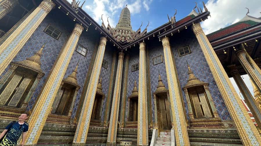 Bangkok: Kid On Tour Grand Palace and Emerald Buddha - Key Points at a Glance