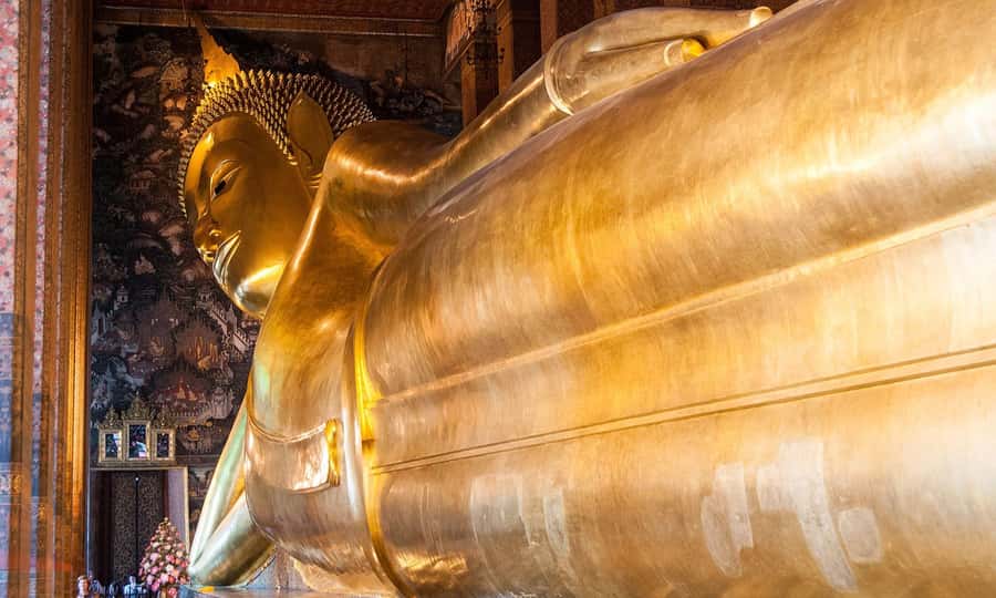 Bangkok: Private Temple City Grand Palace, Wat Pho, Wat Arun - Starting at the Grand Palace and Wat Phra Kaew