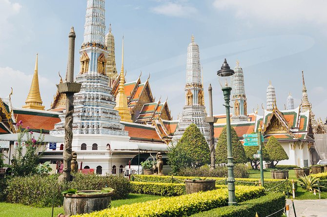 Bangkok's Grand Palace Complex and Wat Phra Kaew Tour - Why the guide matters more than the vehicle