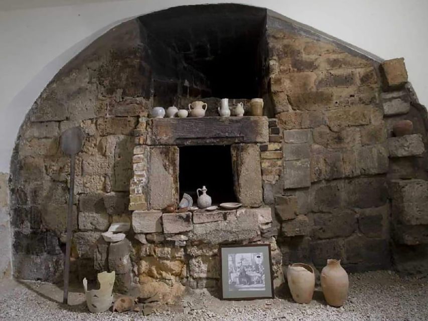 Bari: Simi Palace and Byzantine Church Tour with Ticket - What the Simi Palace visit is really about