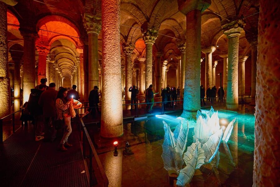 Basilica Cistern, Hagia Sophia, Blue Mosque & Topkapi Palace - What the $180 price really buys