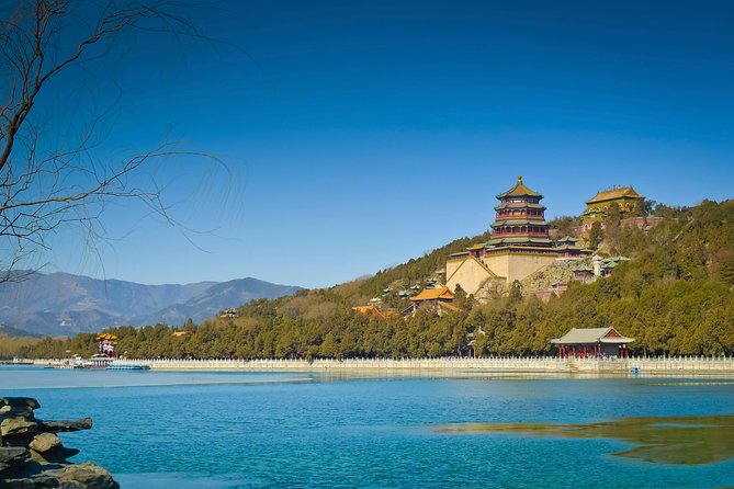 Beijing Classic Full-Day Tour including the Forbidden City, Tiananmen Square, Summer Palace and Temple of Heaven - Tiananmen Square starts the history lesson
