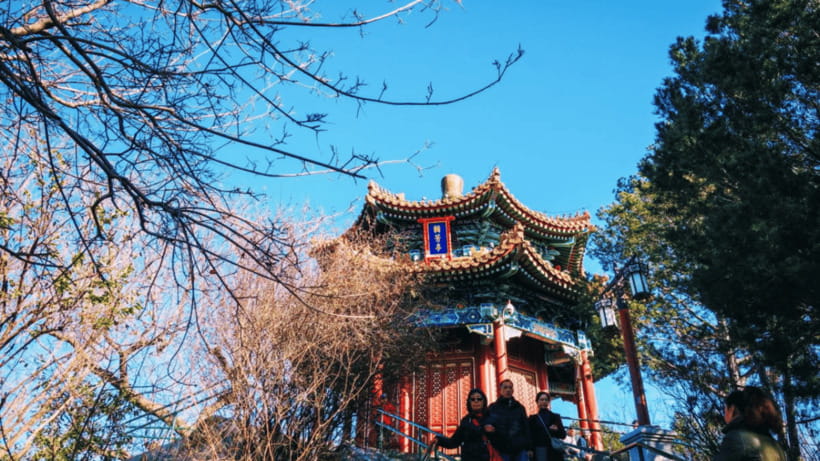 Beijing: JingShan park (palace museum garden) entry ticket - Timing your visit in Beijing