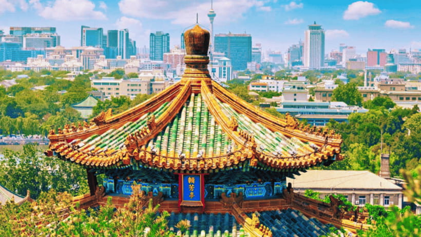 Beijing: JingShan park (palace museum garden) entry ticket - A good fit for families, photographers, and history lovers