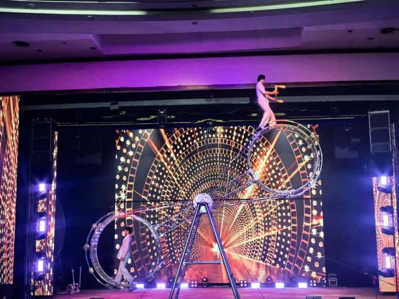 Beijing: Qinle Palace Acrobatics Show Ticket - What the Qinle Palace show is really offering