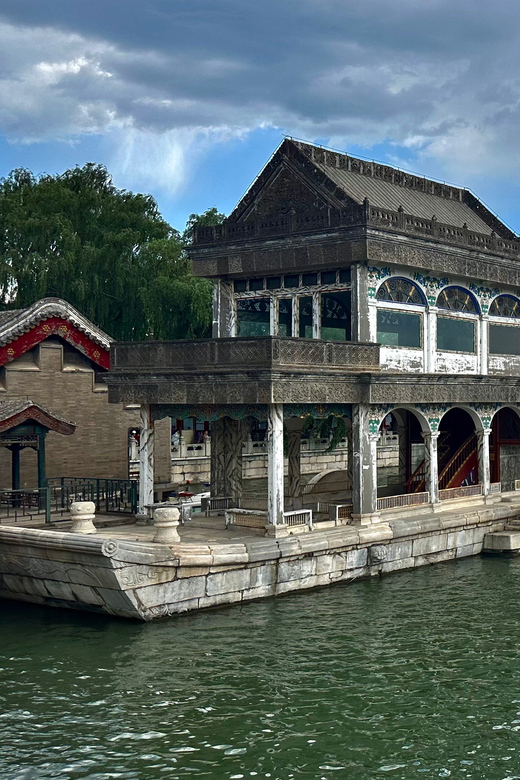 Beijing: Summer Palace Private Tour with Optional Activities - Subway pickup versus private car