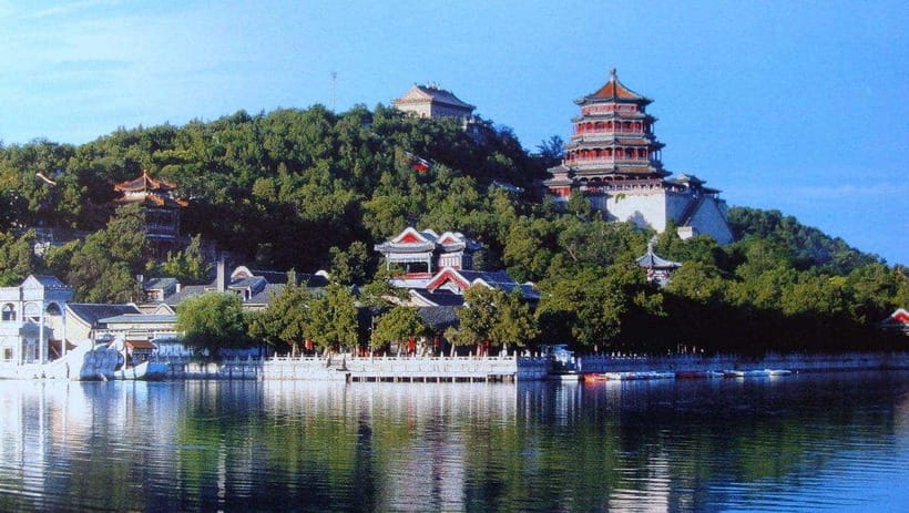 Beijing: Summer Palace Private Tour with Optional Activities - Guide quality and language