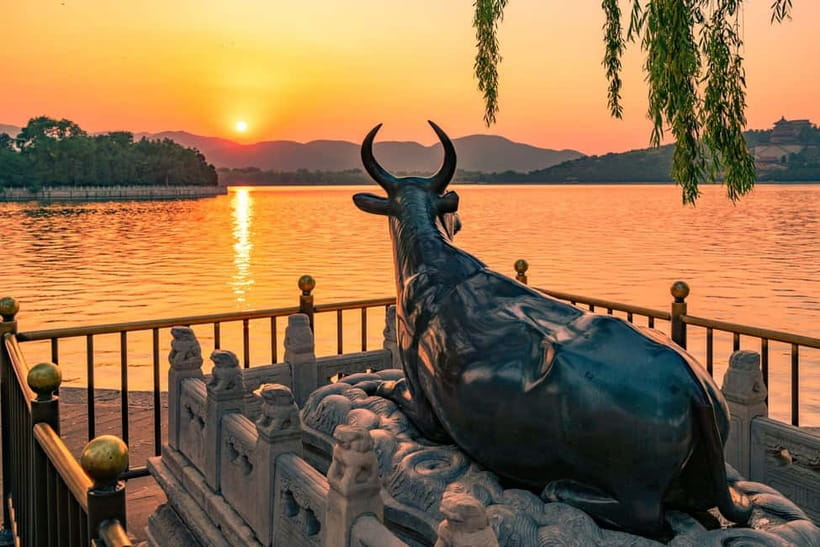 Beijing: Temple of Heaven & Summer Palace Group Guided Tour - What the guides add to the visit
