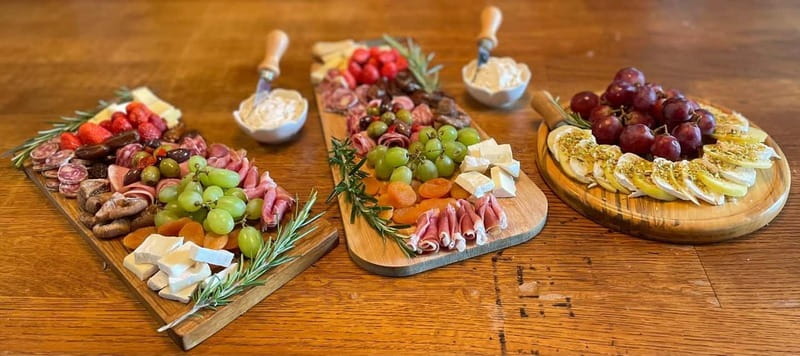 Bergerac: Lunch at Chateau Lestevenie - The charcuterie platter: a shared French lunch