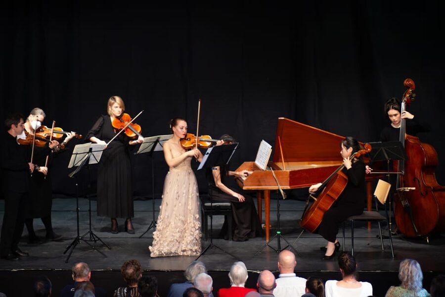Berlin: Classical concerts in Köpenick Palace - Aurora Hall - February 15: Romantic duets with three performers