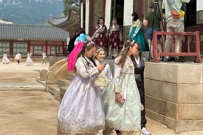 Best Seoul City Tour (Gyeongbokgung Palace,Insadong,Namsan Tower) - Why this tour works for a first day in Seoul