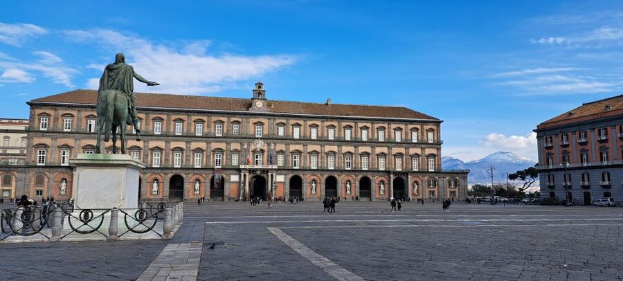 Bourbon Naples: Exclusive guide and Royal Palace pass - Key points to know before booking