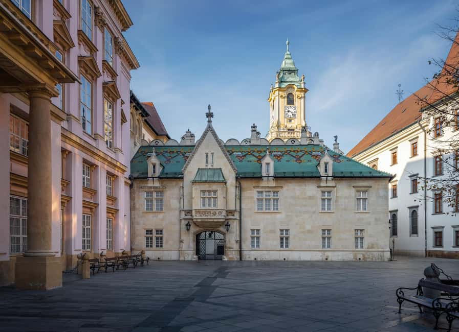 Bratislava: Winter Walk with Primate’s Palace & Local Treats - Inside Primate’s Palace and the Mirror Hall