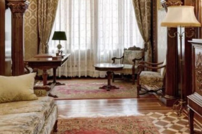 Bucharest Private Tour, Parliament Palace, Ceausescu House Visit - Transport, timing, and the real length of the day