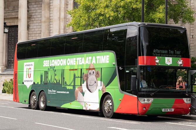 Buckingham Palace & Afternoon Tea Sightseeing Tour with PG Tips - Seeing London from the coach
