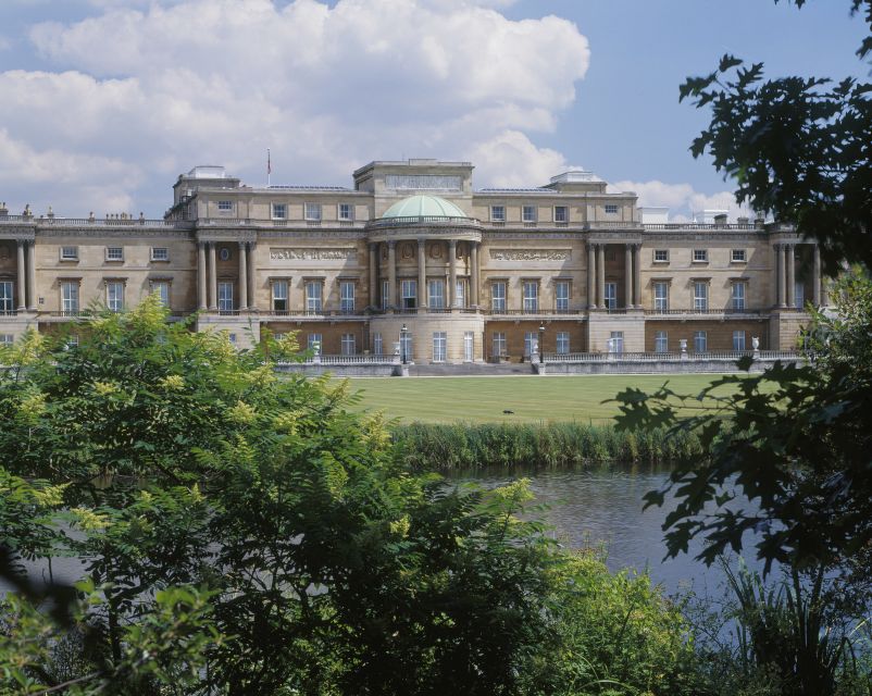 Buckingham Palace and Stonehenge Tour - Buckingham Palace begins with a rare royal opening