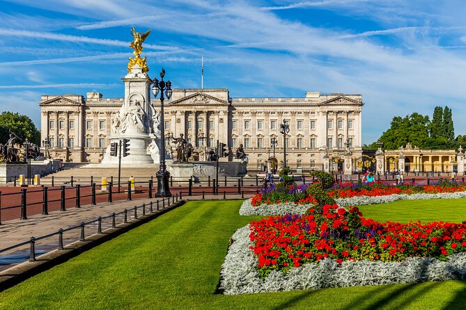 Buckingham Palace Exterior and Royal History Private Tour - Key things to know before booking