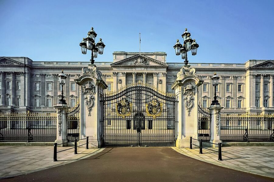 Buckingham Palace: The State Rooms Entrance Ticket - Who will enjoy this visit most?