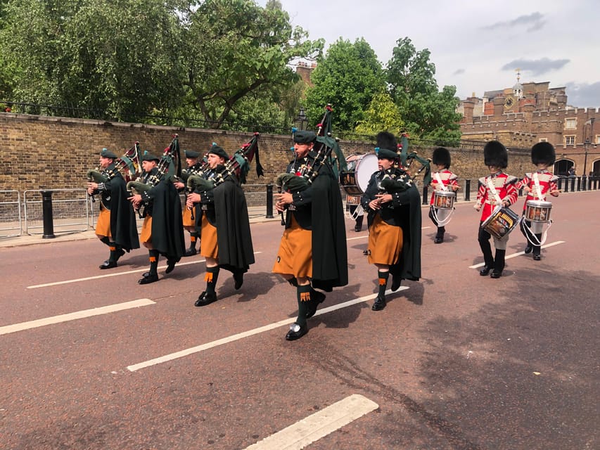Buckingham Palace Visit and Changing of the Guard Tour - Is $97 a fair price?