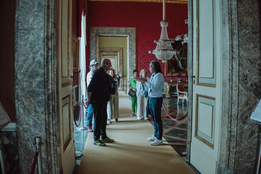 Campania: Royal Palace of Caserta Guided Private Tour - The 116-step staircase and upper vestibule