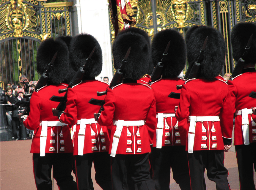Changing of the Guard at Buckingham Palace - St Jamess Palace: A Strong Finish